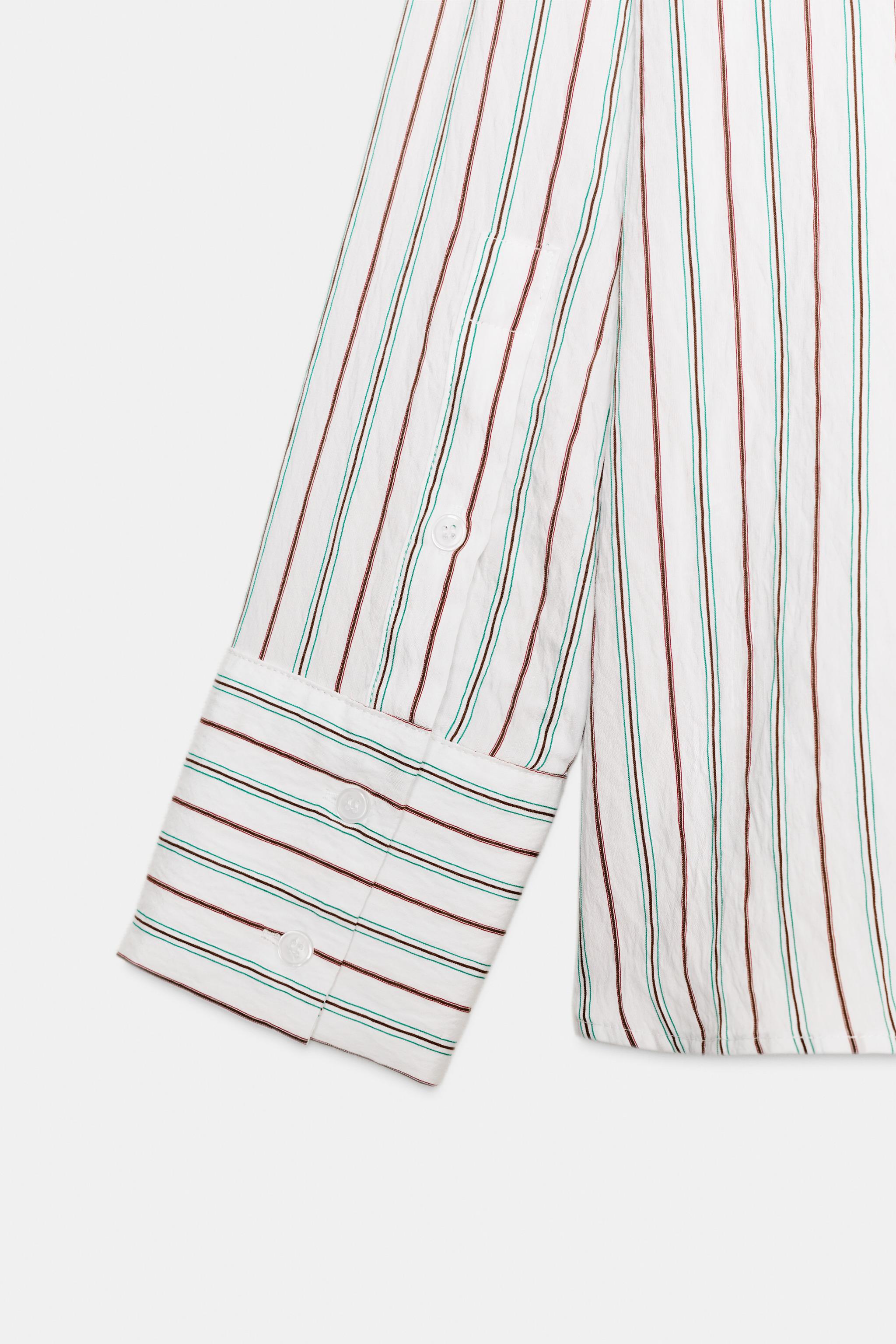 CHEMISE FLUIDE À RAYURES AVEC FOULARD